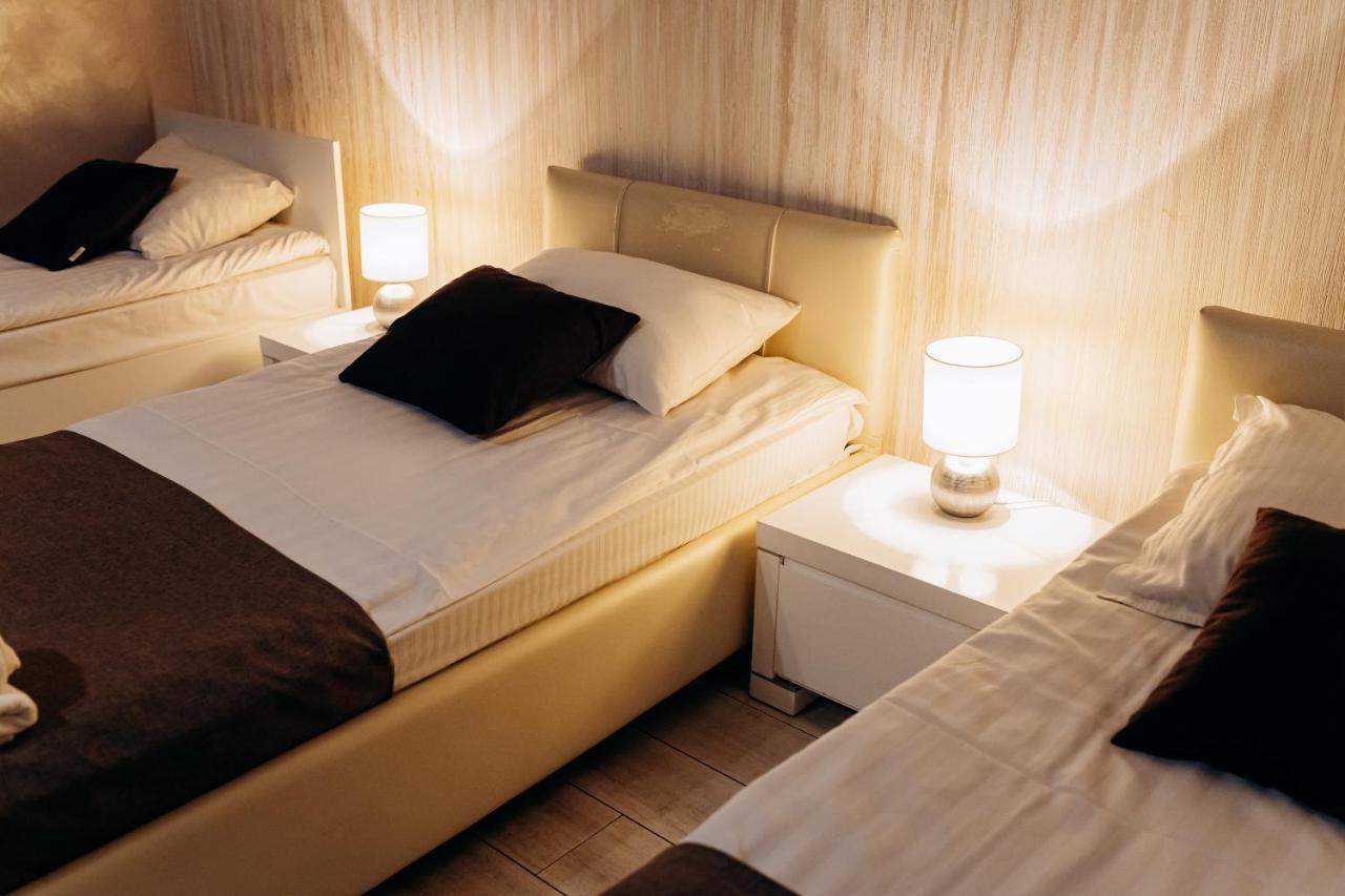 Hotel Грк Вагнес Strizhavka Esterno foto